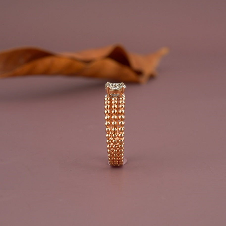 Diamond engagement ring 18K gold fine jewelry for women